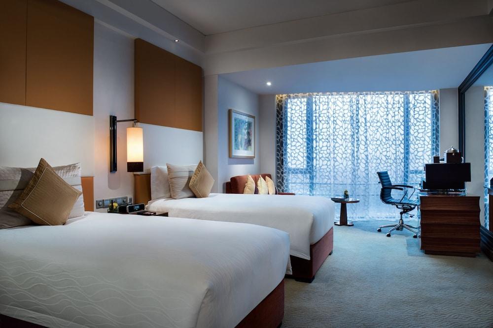 Grand Millennium Shanghai Hongqiao Exterior photo