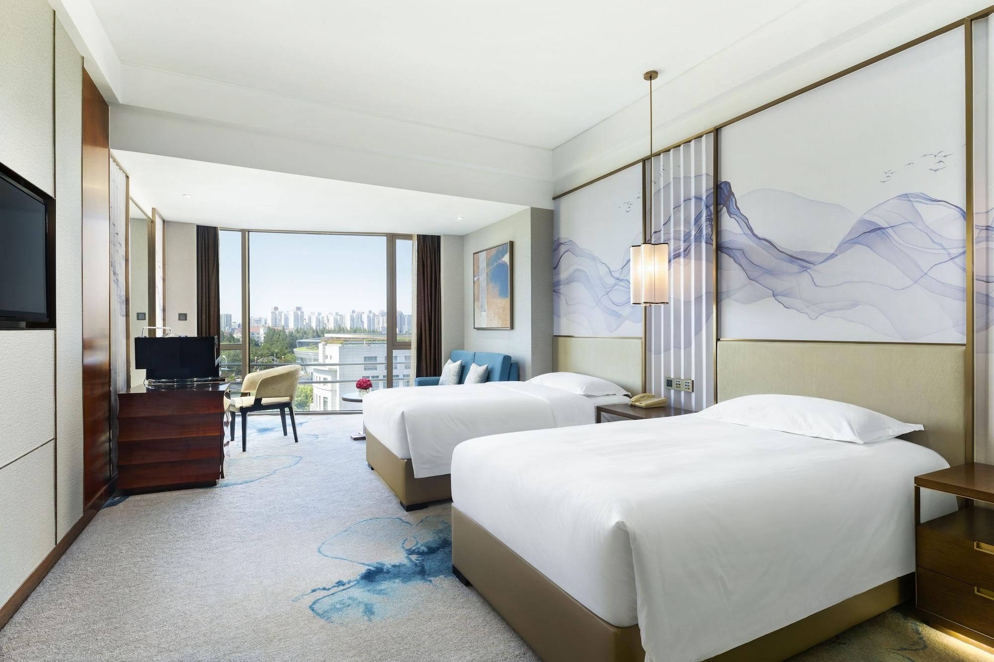 Grand Millennium Shanghai Hongqiao Exterior photo