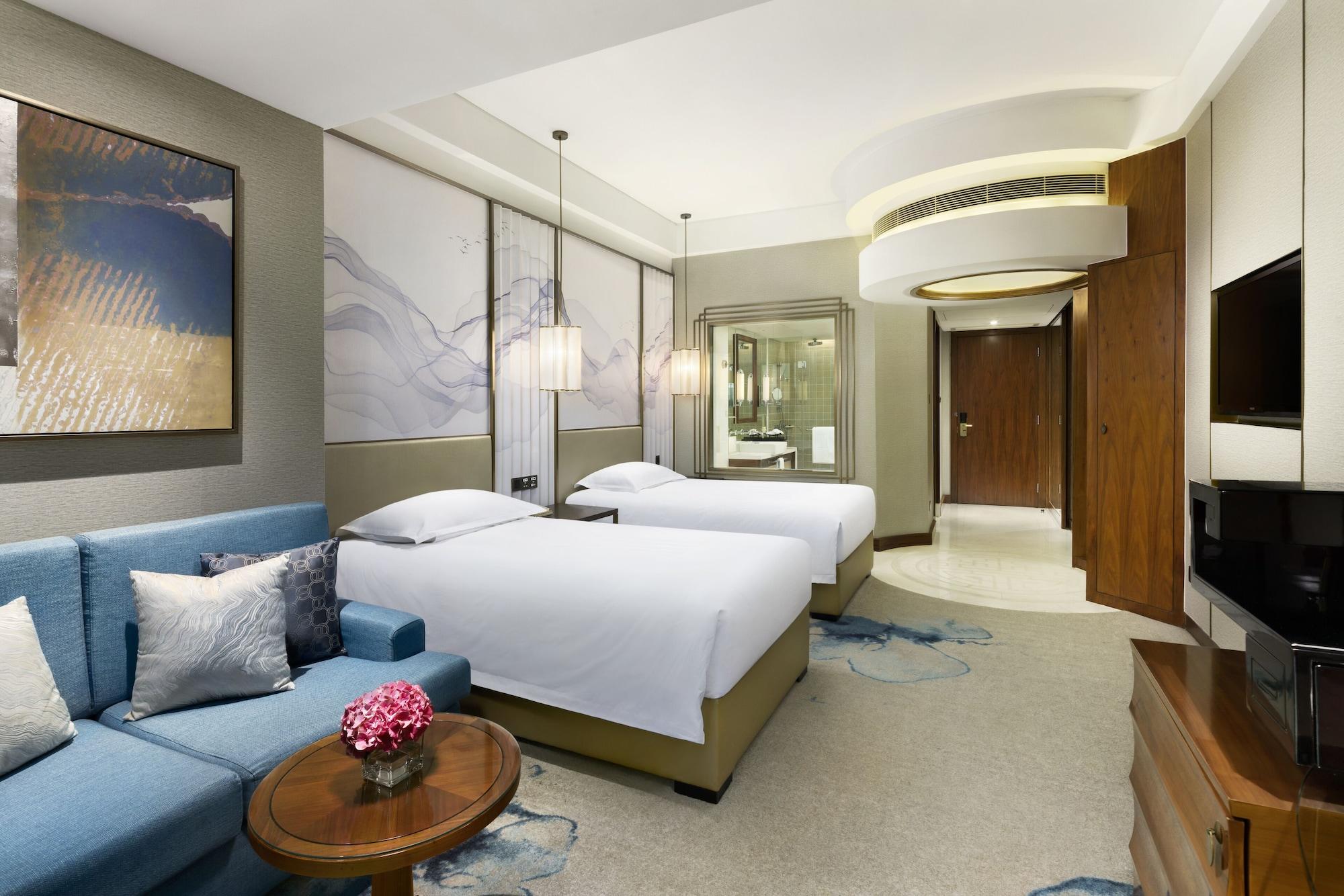 Grand Millennium Shanghai Hongqiao Exterior photo
