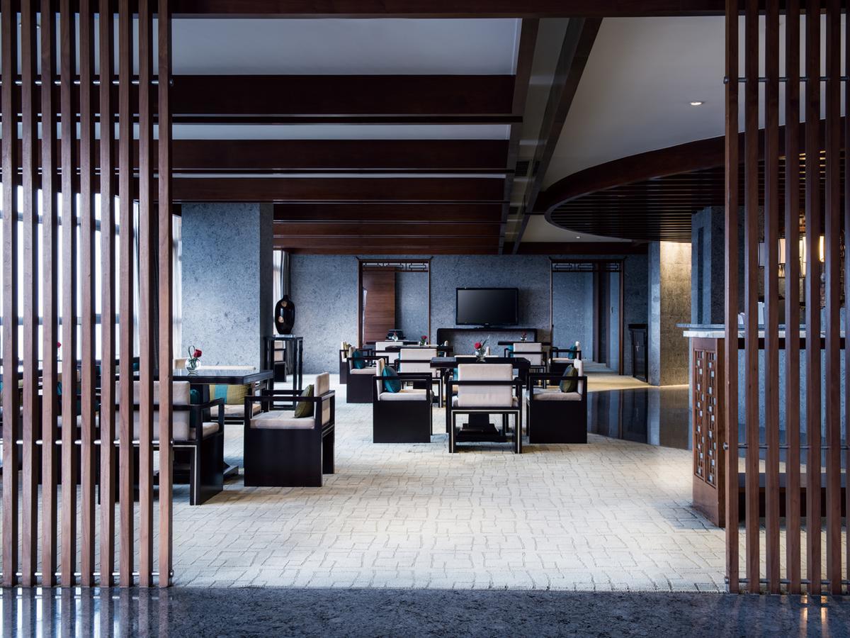 Grand Millennium Shanghai Hongqiao Exterior photo